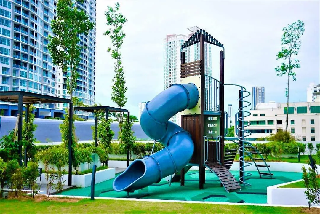 The Landmark By Katana 4Br Luxury Seaview Homestay Gurney无敌海景四房套房 Tanjung Tokong Malaisie