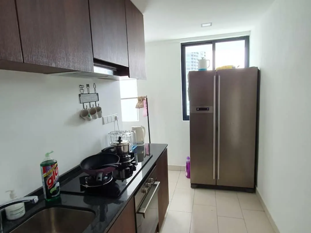 The Landmark By Katana 4Br Luxury Seaview Homestay Gurney无敌海景四房套房 Tanjung Tokong 0*,